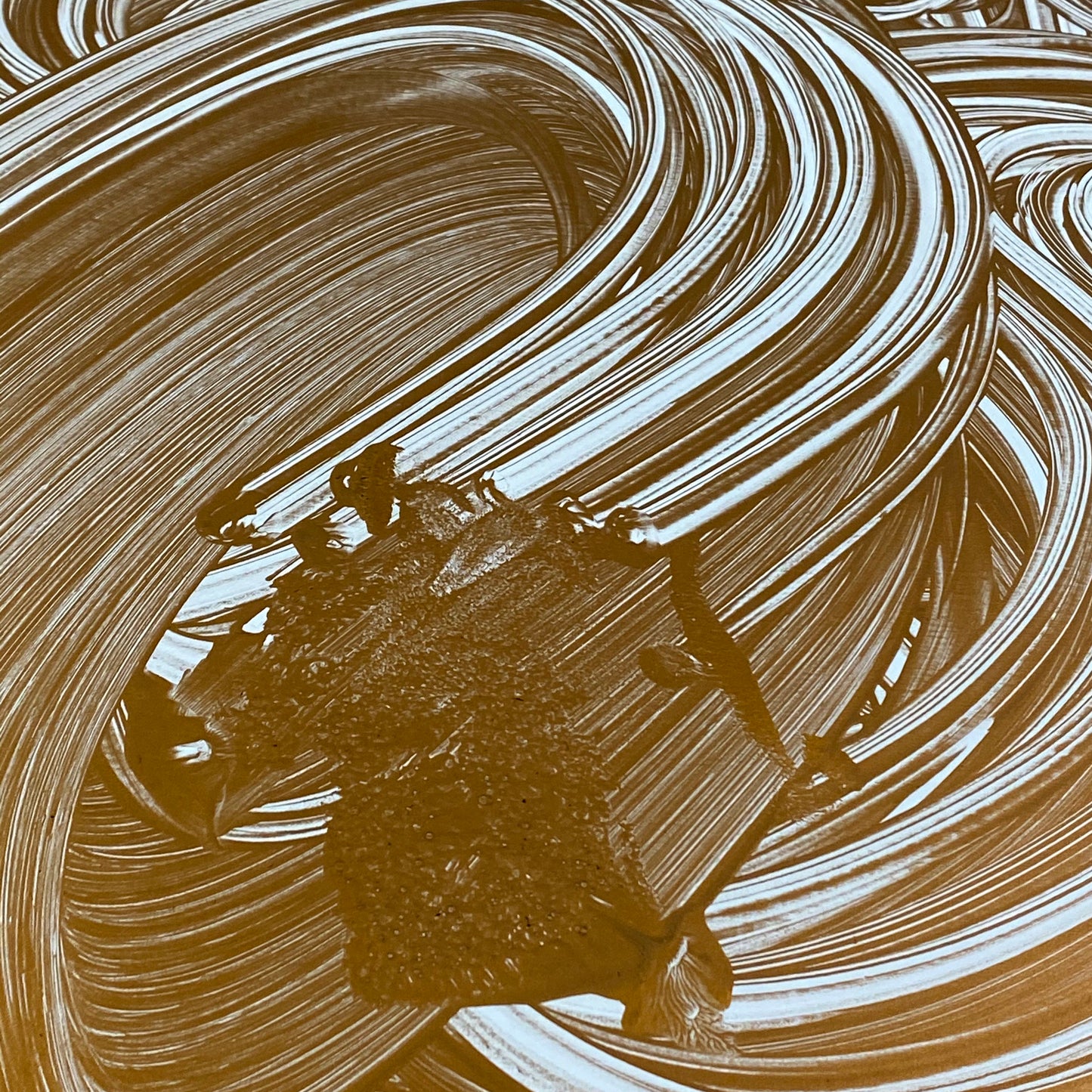 20200605.1836 All Over Gold Painting